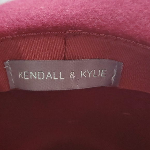 Kendall & Kylie hat - Picture 5 of 5